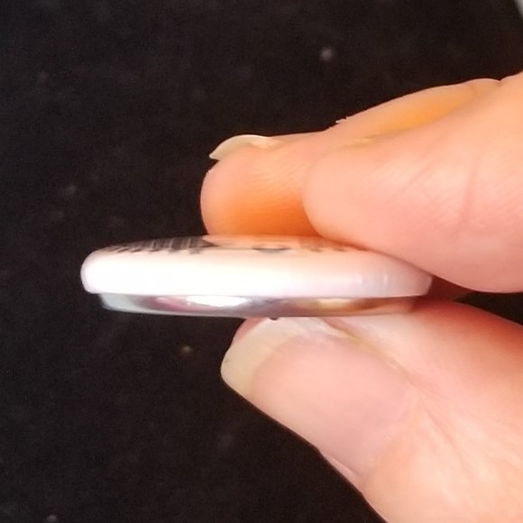 NWT Brooch / Pin "World Citizen" Black & White 1" - Picture 7 of 7